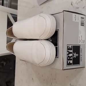 Frye Gemma Slip on 71089 White 9M